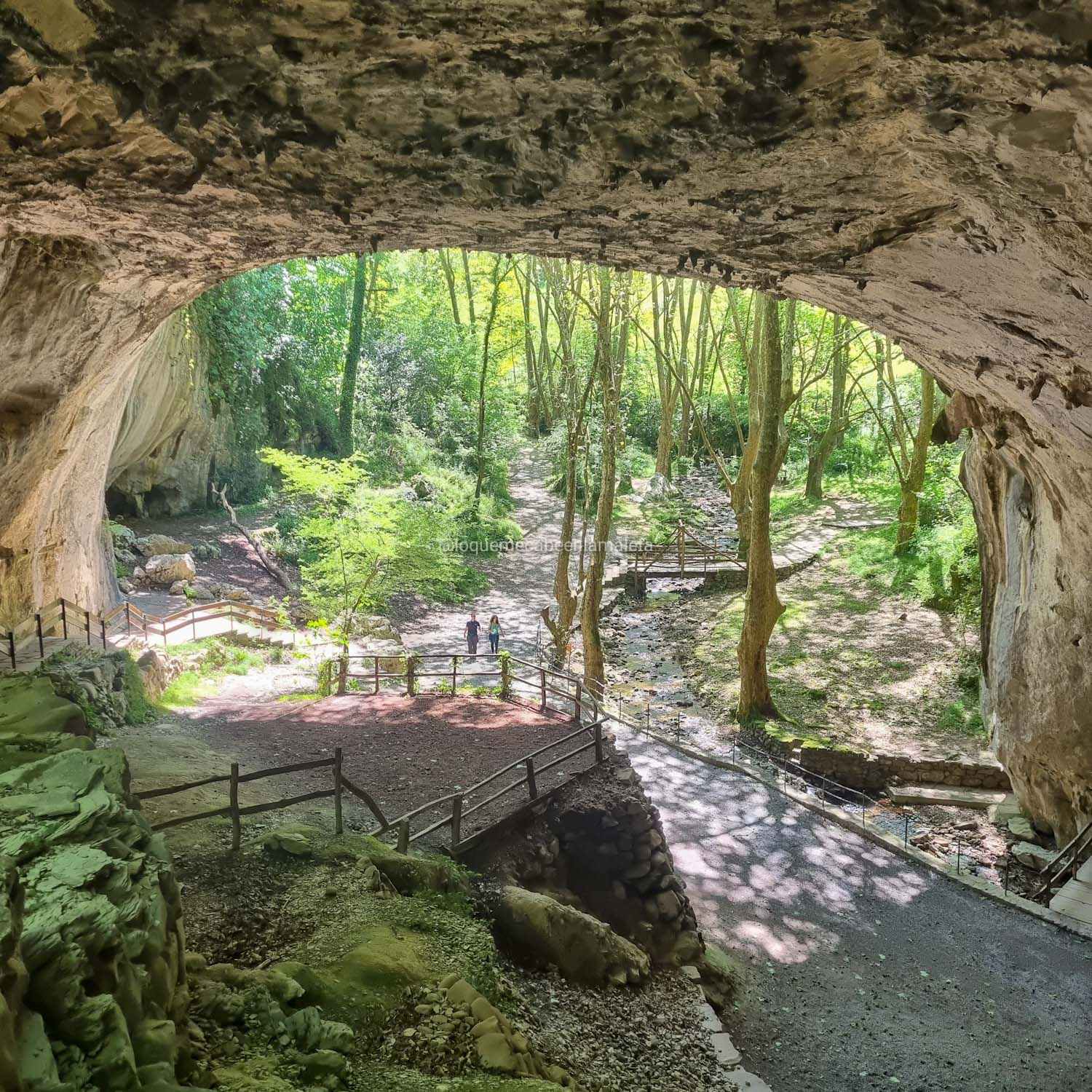 Vista de la Sala Grande de la Cueva de Zugarramurdi